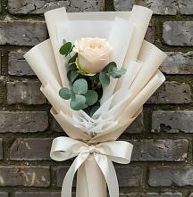 Букет цветов из:  Розы в Сосновый