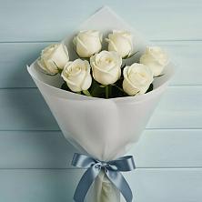 Букет 7 Белых роз Эдлесс Лав в Сосновый