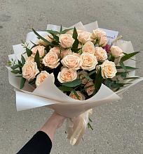 Букет Кремовые розы Латте в Сосновый