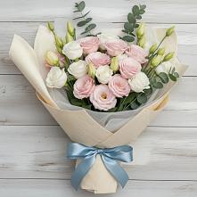 Букет цветов из:  Лизиантусы в Сосновый