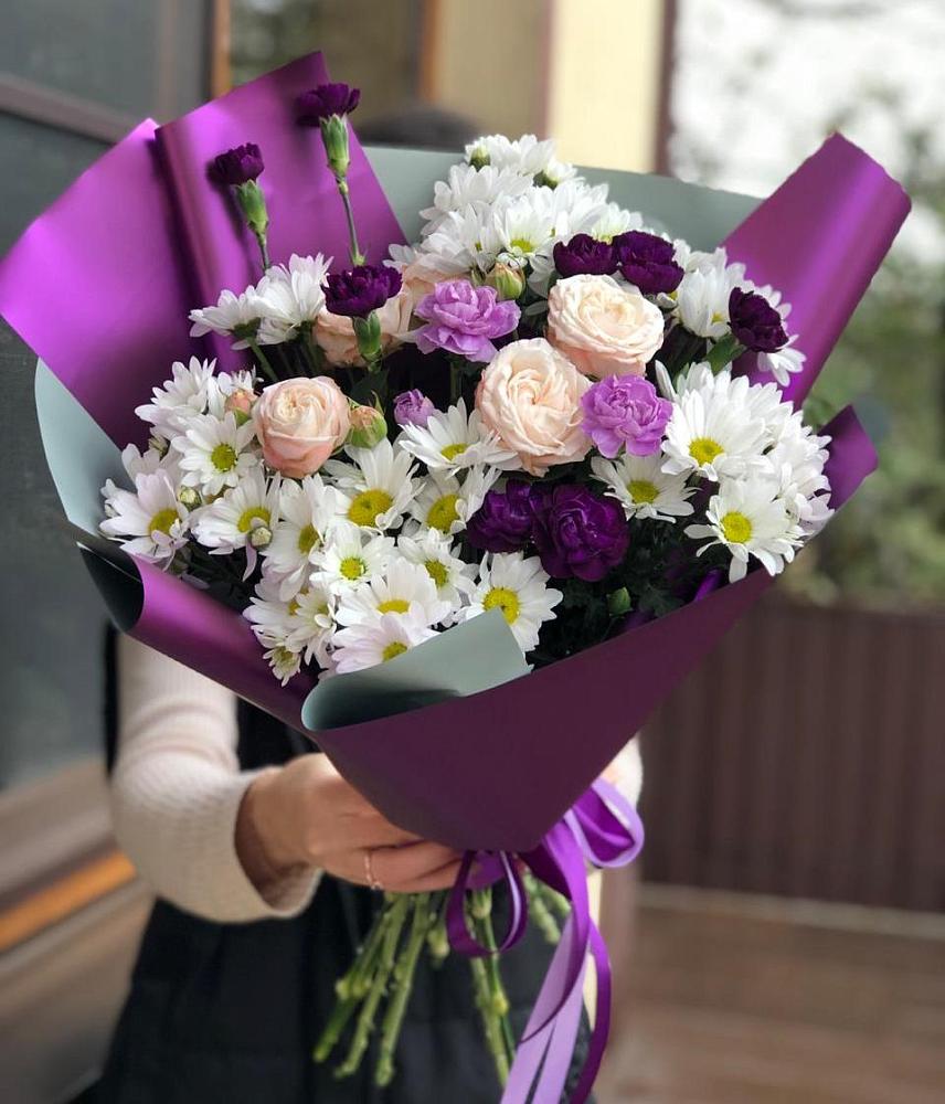 Букет цветов из: Хризантемы, Гвоздики и Розы в Сосновый