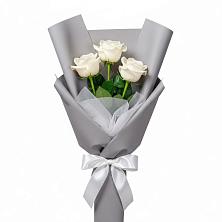 Букет 3 белые розы в Сосновый