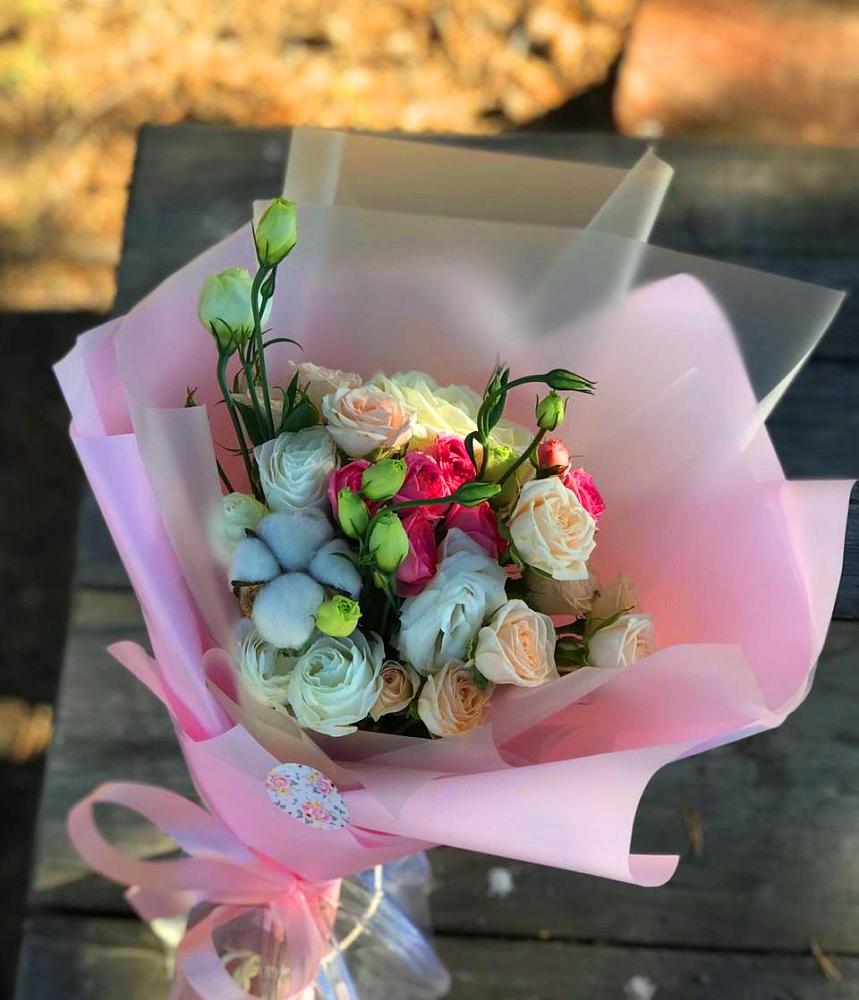 Букет цветов из: Розы и Лизиантусы в Сосновый