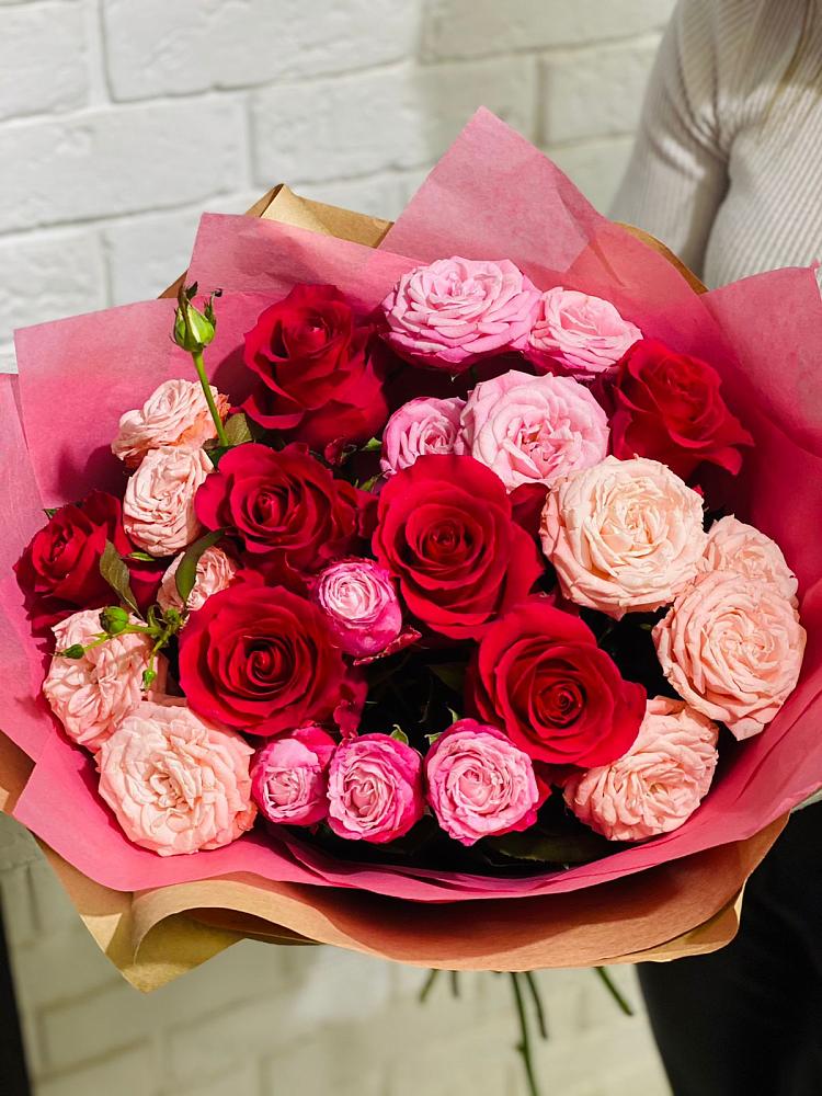 Букет цветов из: Розы в Сосновый