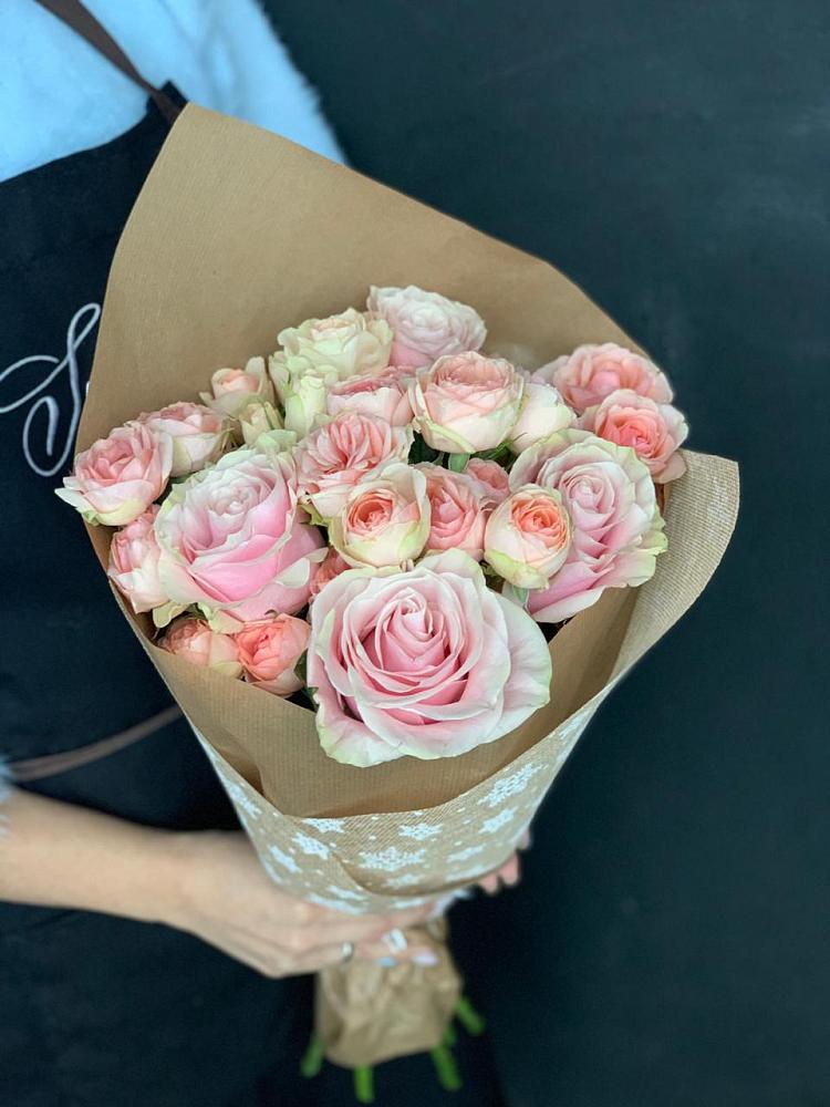 Букет цветов из: Хризантемы и Розы в Сосновый