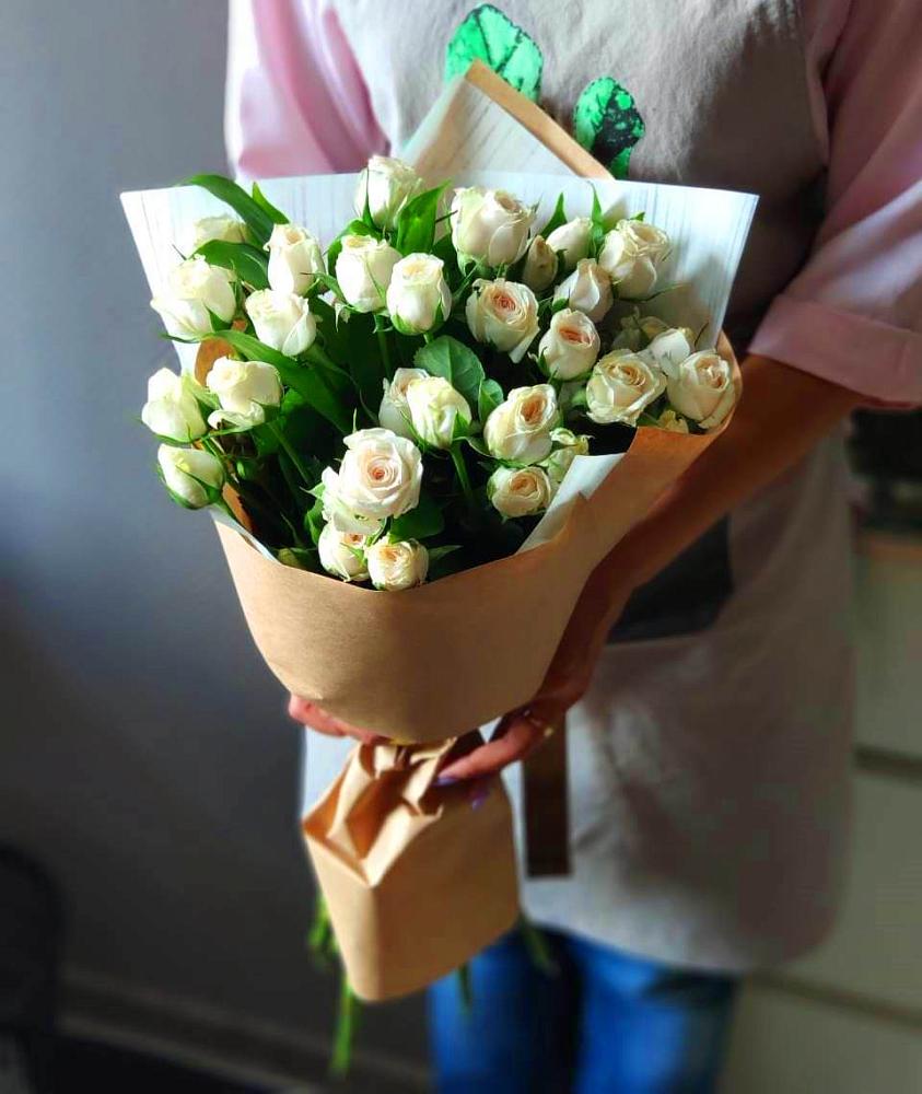 Букет цветов из: Розы в Сосновый