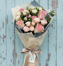 Букет цветов из:  Розы в Сосновый