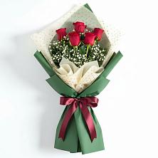 Букет цветов из:  Розы в Сосновый