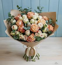 Букет цветов из:  Альстромерии и Розы #REPLACE_PRED# Сосновый